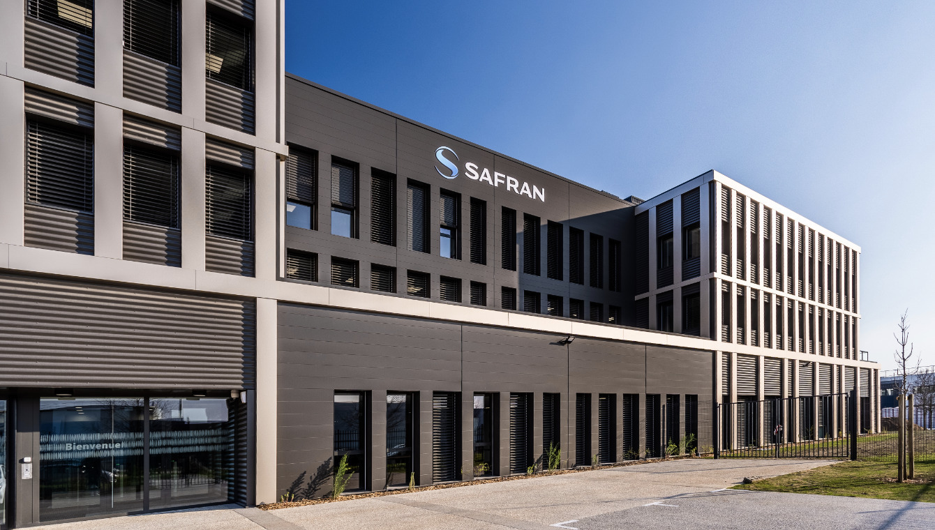 Entrée Safran Le Mistral