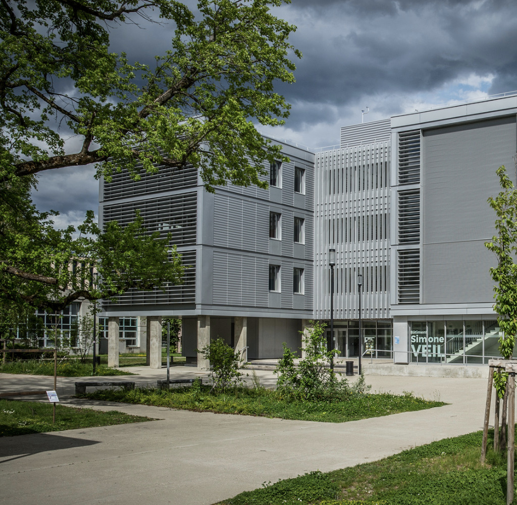 Campus de Grenoble bâtiment Simone Veil
