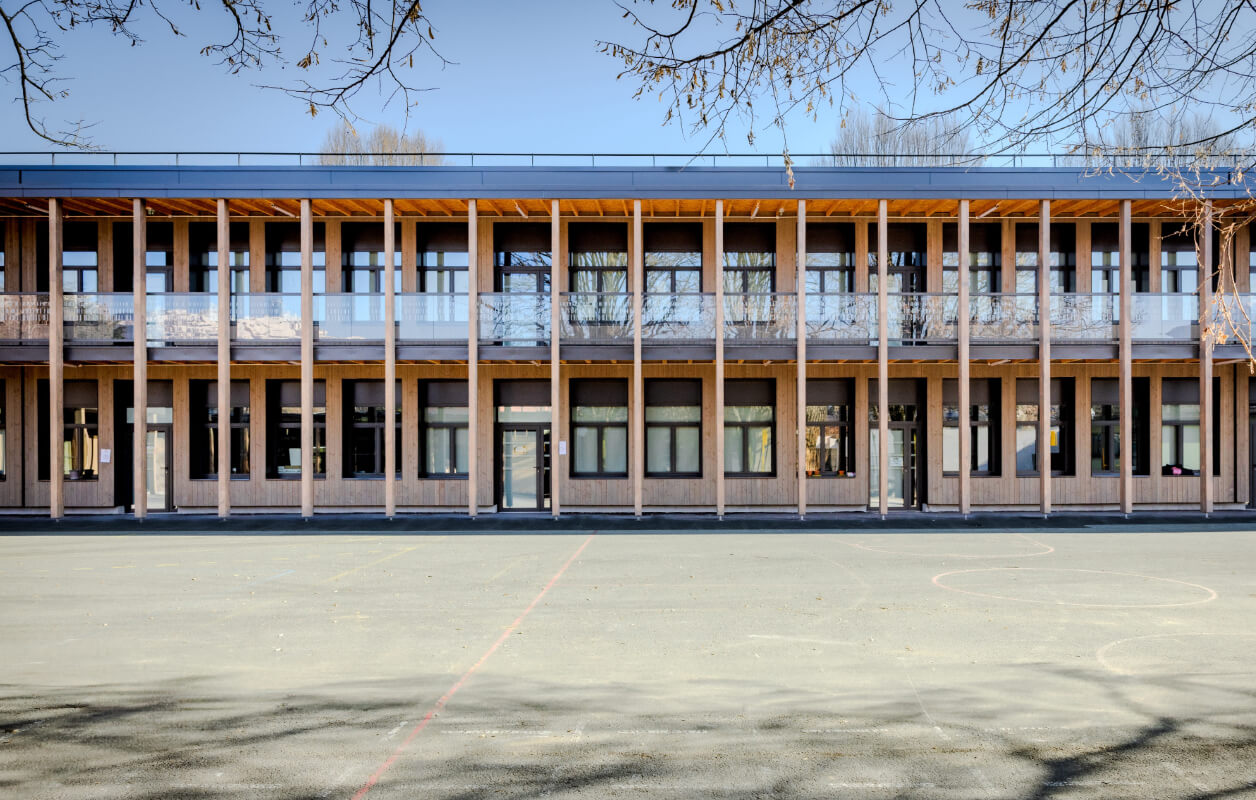 Façade