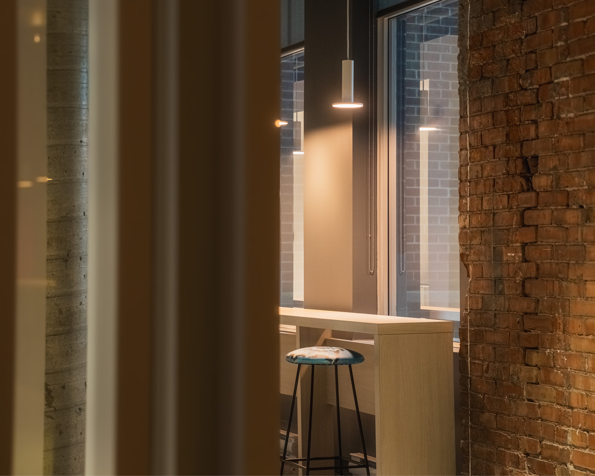 Designing Light to Foster Creativity: Use Case of a Video Game Design Studio